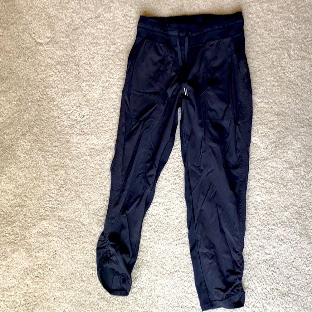 Like New Lululemon Dance Studio Capri